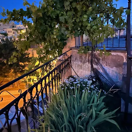 1860 Kadievi & Bed & Breakfast