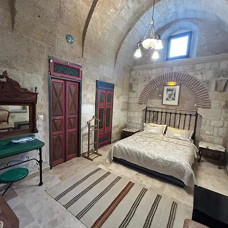 1860 Kadievi &