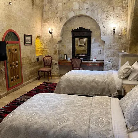 Bed & Breakfast 1860 Kadievi & *