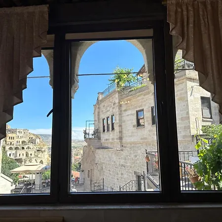 1860 Kadievi & Urgup