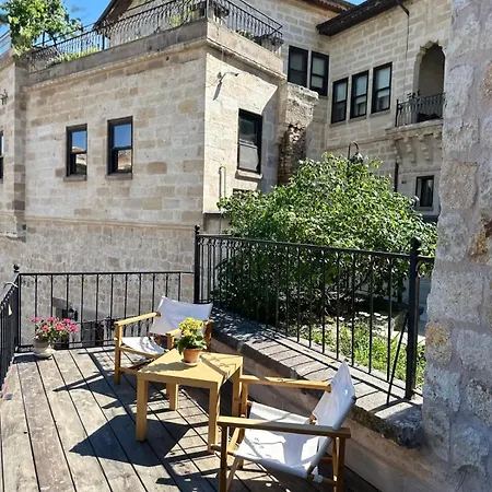 1860 Kadievi & Bed & Breakfast