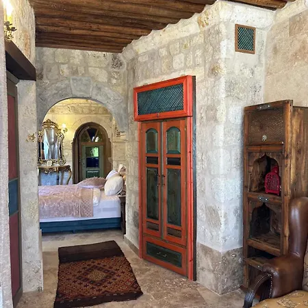 1860 Kadievi & Bed & Breakfast